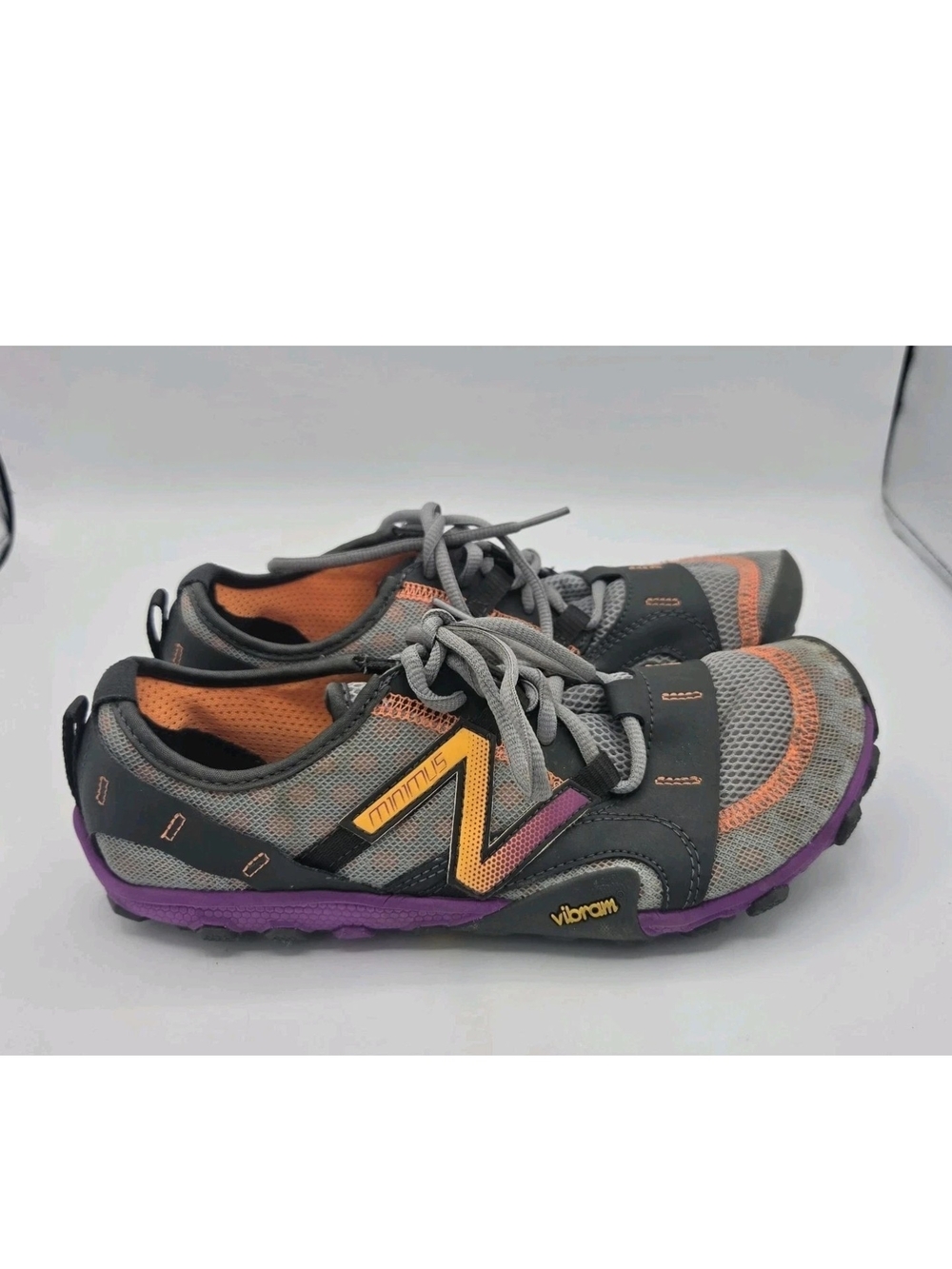 New Balance Minimus Trail Running WT10SP2 Bare Vibram Gray Purple Womens SZ 8.5